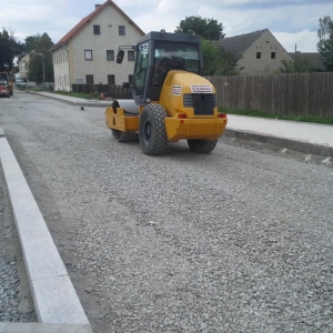 Hlavní komunikace v Jestřebí u České Lípy